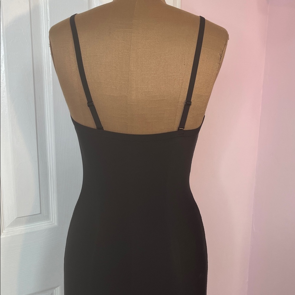 Assets by Spanx Black Slip Dress Size Medium - Picture 4 of 7